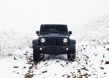 Chasing Snow: Jeeping the Winter Roads with Confidence