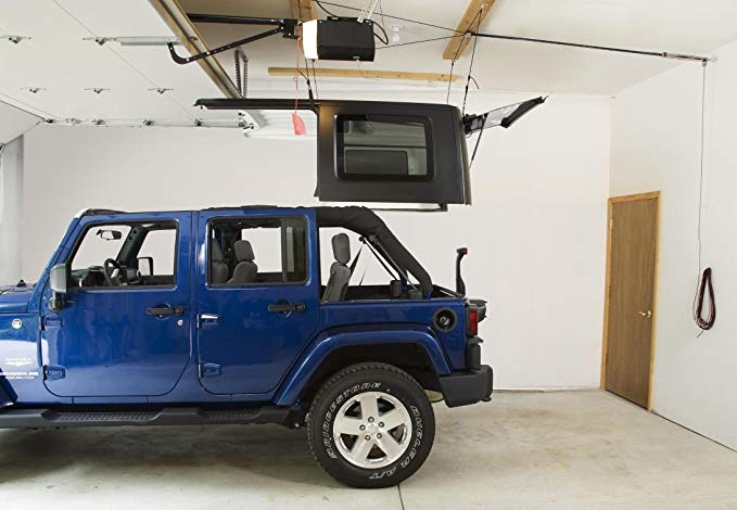 Harken hoister for installing and uninstalling Jeep hardtops
