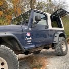 LJ110222